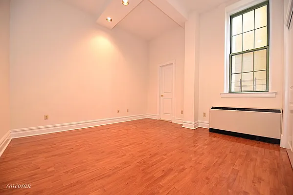 Rented by Corcoran | media 14