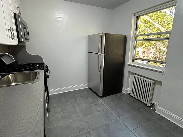 61-35 224th St #B — Photo 7