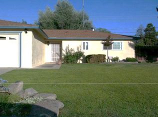 3358 Claremont Ave, Clovis, CA 93611