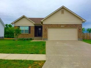 1036 Summersfield Dr, Shelbyville, KY 40065