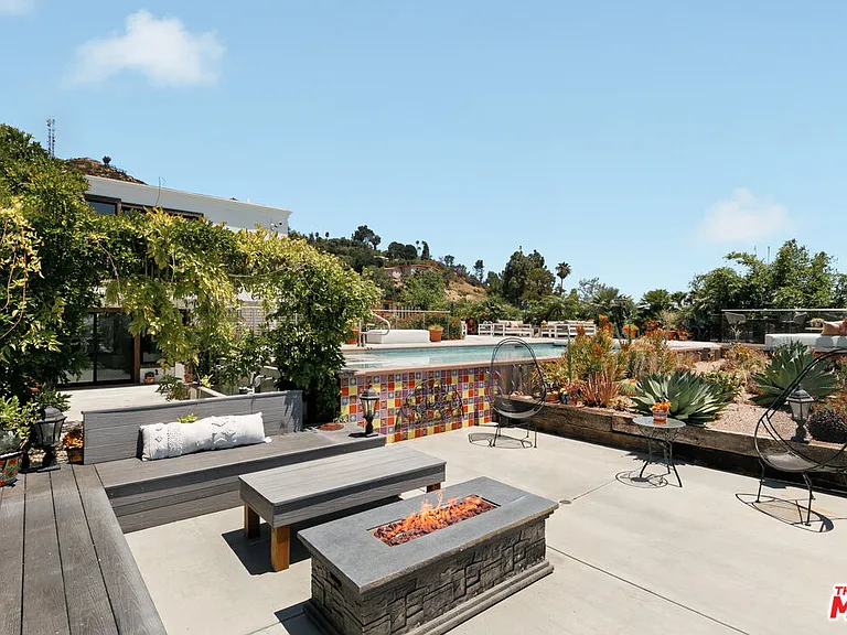 231 Loma Metisse Rd — Photo 30