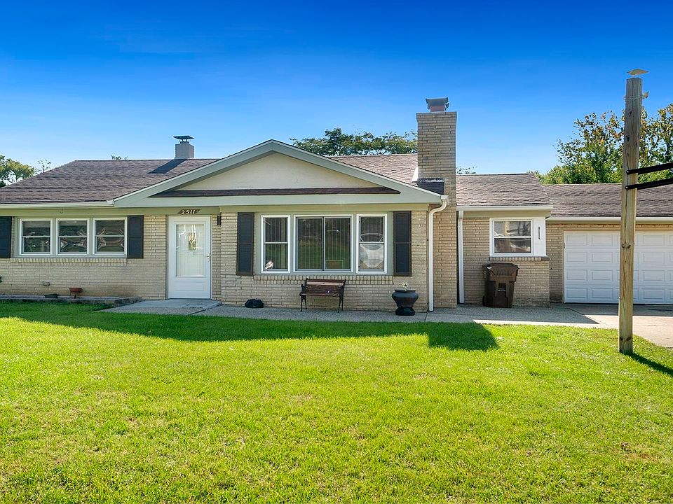 1st image of 2511 Whale Ave