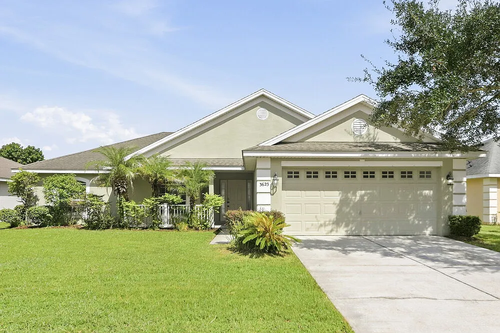 4 bed, 2.0 bath, 1788 sqft, $2,410 — Photo 1