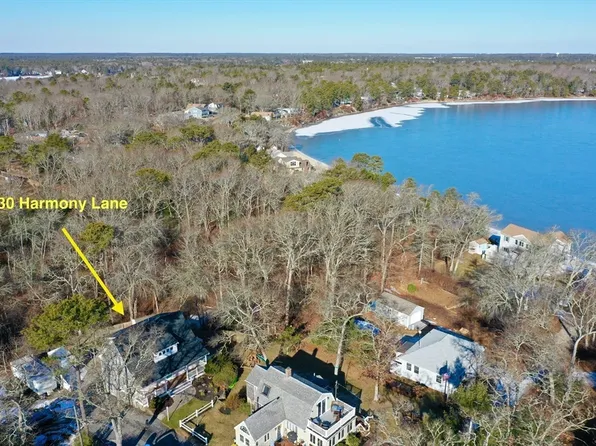 30 Harmony Ln, Plymouth, MA 02360