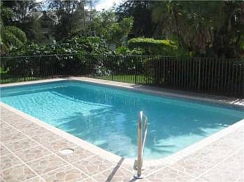 5th image of 11362 NW 10th Pl