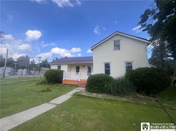 120 Olean St, Angelica, NY 14709