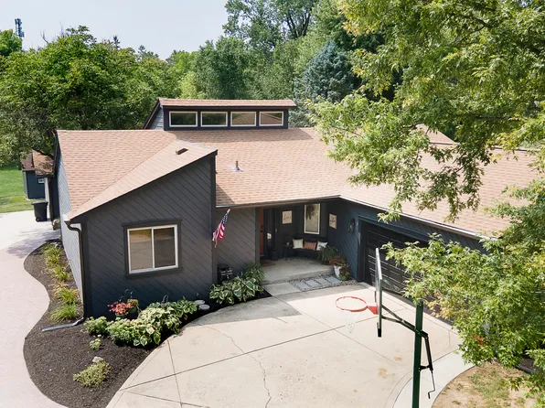 9817 Scotch Pine Ln, Indianapolis, IN 46256