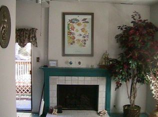 11815 S Briar Patch Dr, Midlothian, VA 23113