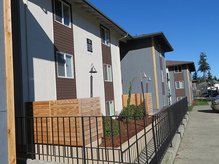 Parkview Apartments — Photo 28