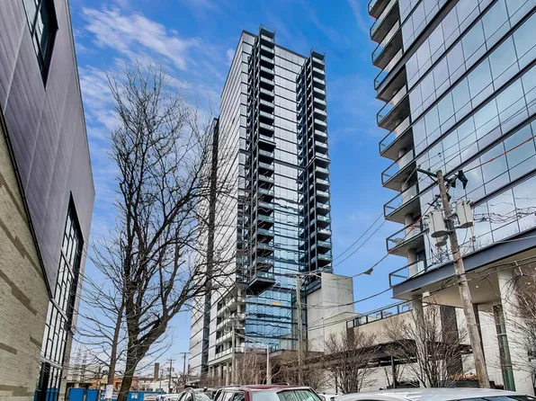 860 W Blackhawk St Unit 2808, Chicago, IL 60642