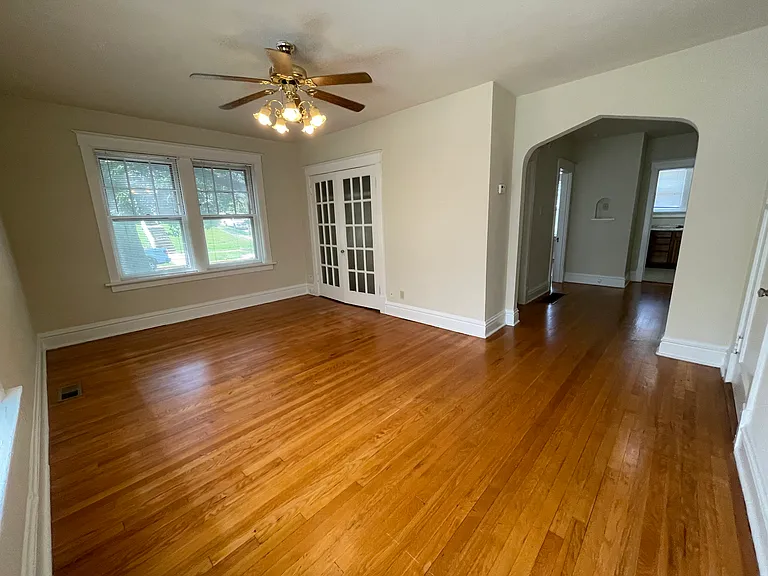 7351 Hoover Ave — Photo 8