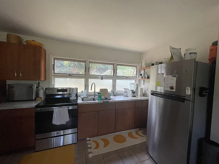 5204 Lower Honoapiilani Rd — Photo 5