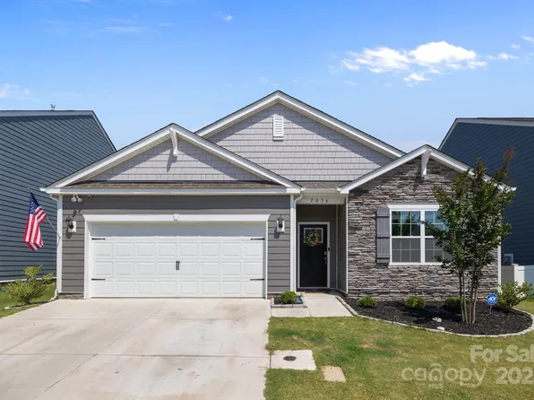 2036 Vanderlyn St, Monroe, NC 28112