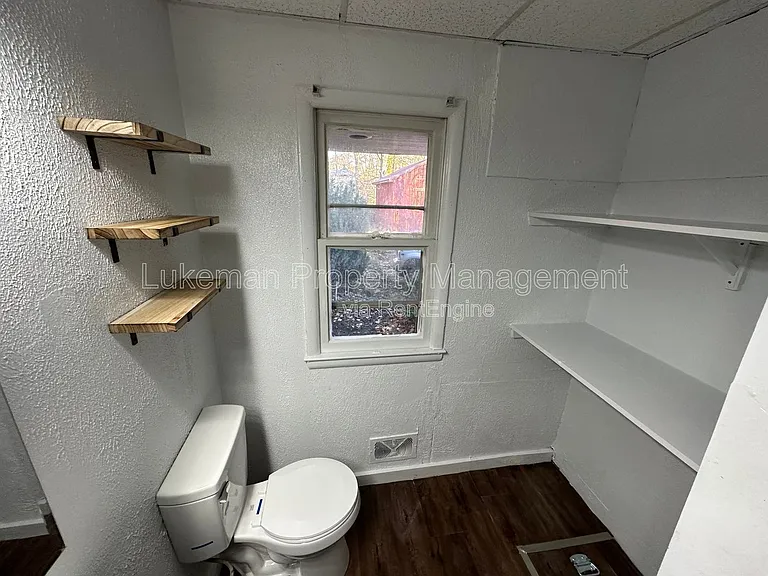 714 Village St #2 — Photo 9