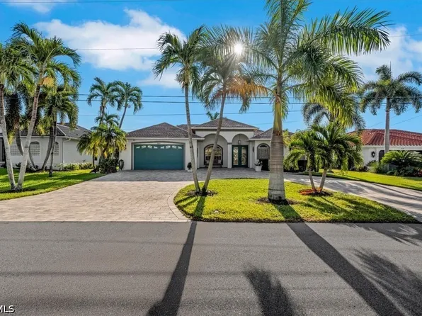 5221 SW 9th Pl, Cape Coral, FL 33914