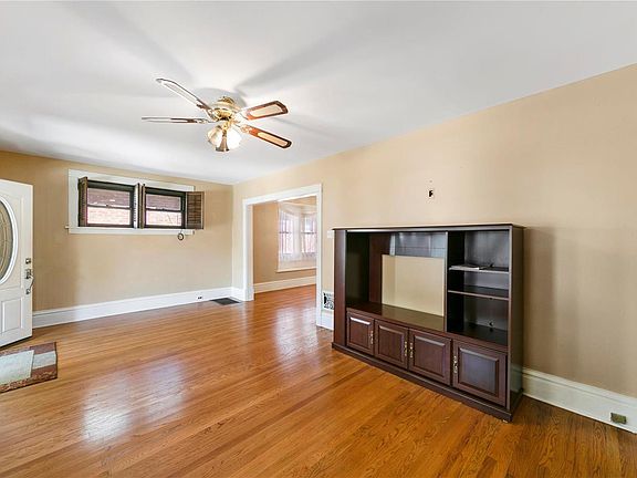 5th image of 1114 Blendon Pl