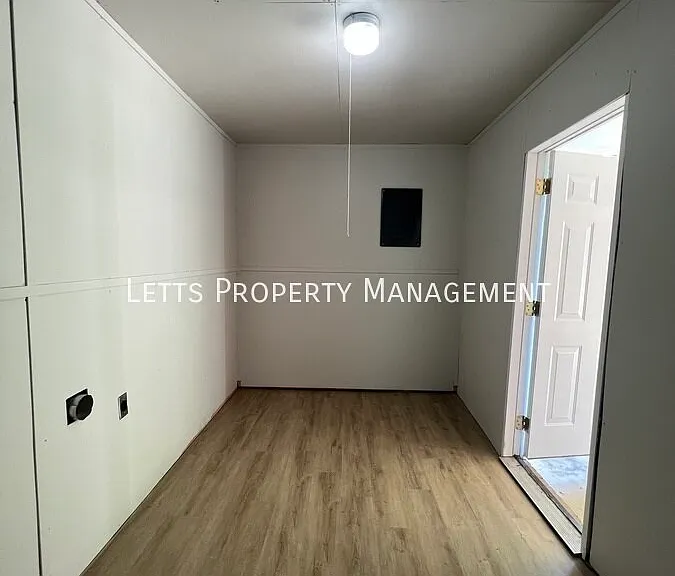 5543 Teresa St #5543 — Photo 5