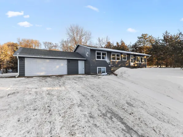 5843 Alpine Dr NW, Ramsey, MN 55303