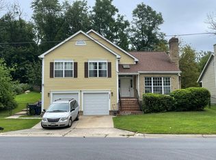 2430 Lyttonsville Rd, Silver Spring, MD 20910