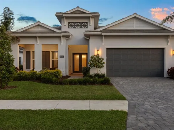 8195 Redonda Loop, Bradenton, FL 34202