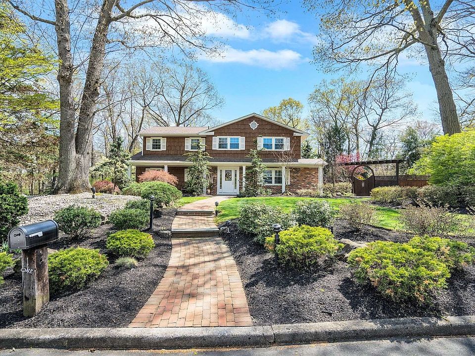 1st image of 1 Country Squire Ct