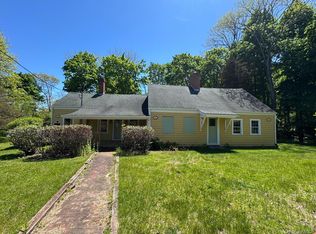 540 Franklinville Rd, Laurel, NY 11948