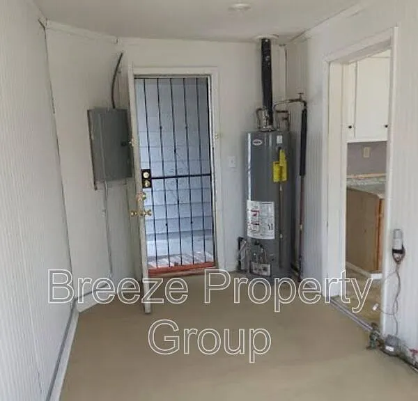 3405 Beaumont Dr — Photo 6