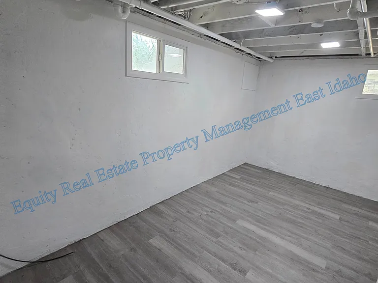 555 N 13th Ave #557 — Photo 23