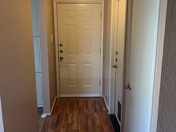 2nd image of 2212 Silverhill Dr