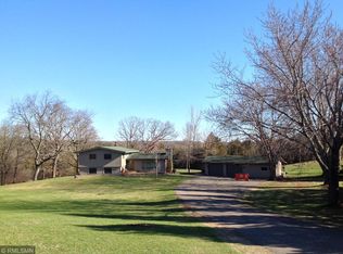 361 Mann Valley Dr, River Falls, WI 54022