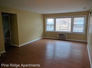 1016 Parkwood Dr APT 2W, Joliet, IL 60432