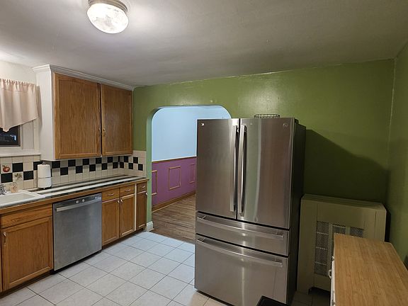 Kitchen with modern appliances