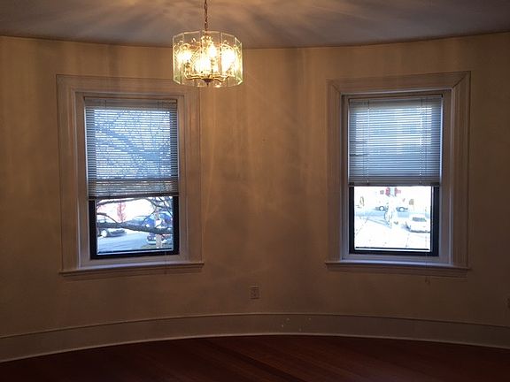 2nd image of 133 Cypress St #Ta