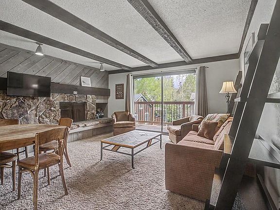3rd image of 107 N Harris St #209