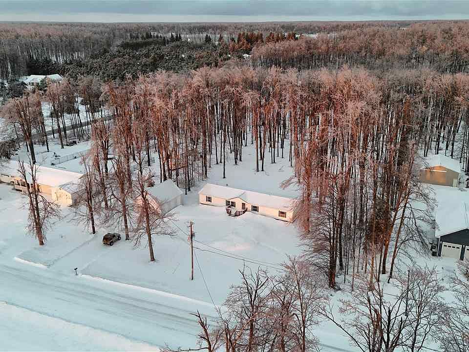 1st image of 50 Camp Ten Rd