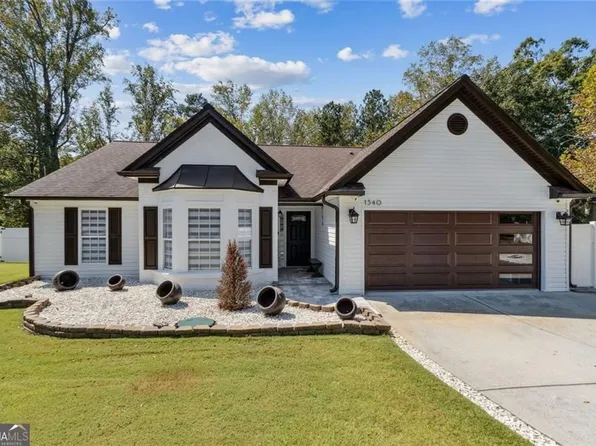 1540 Calvin Davis Cir, Lawrenceville, GA 30043