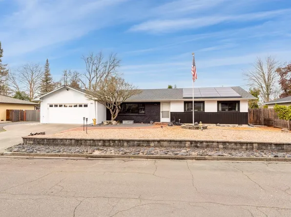105 Eton Court, Santa Rosa, CA 95403