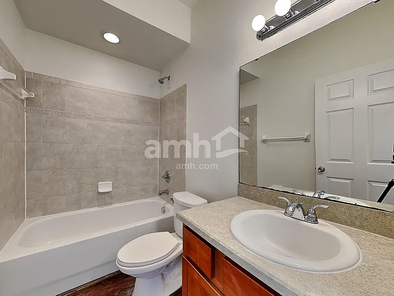 10707 Carloway Hills Dr — Photo 17
