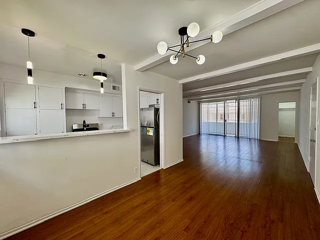 337 S Elm Dr #4 — Photo 12