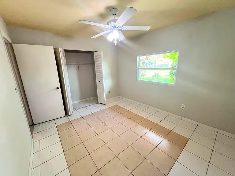 311 SW Homeland Rd — Photo 15