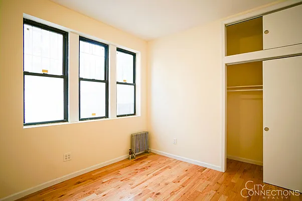 Rented by City Connections Realty | media 14