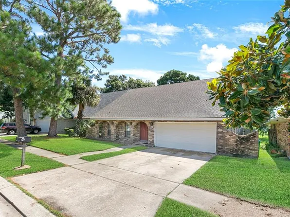 12 Normandy Dr, Kenner, LA 70065
