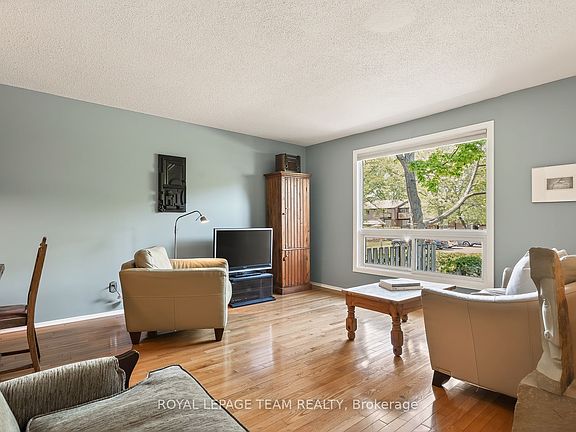 3rd image of 402 Montfort St #9