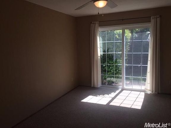 4th image of 2355 Cypress St
