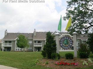 6543 S Whitnall Edge Rd, Franklin, WI 53132