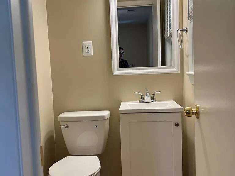 313 Valley View Ave SW — Photo 8