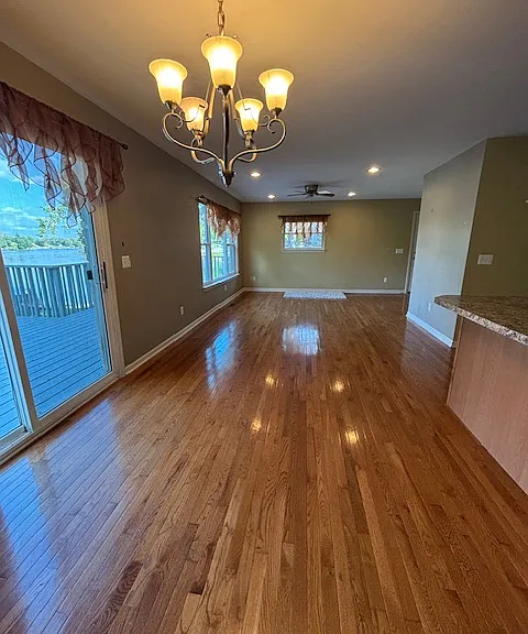 10498 King Rd — Photo 2