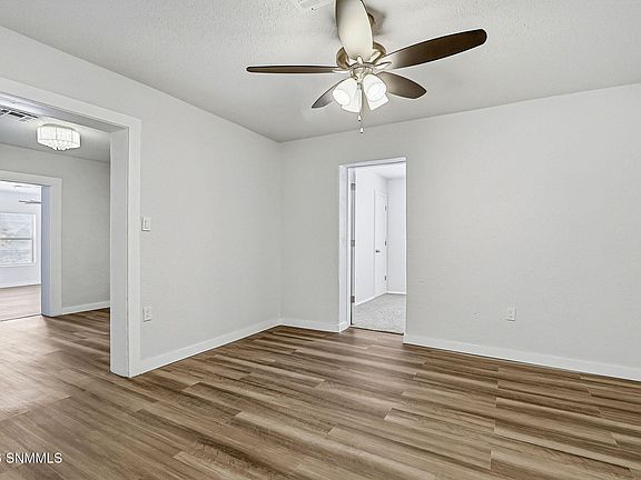 5th image of 3201 Oak St