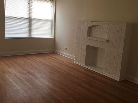4th image of 7612 S Yates Blvd #2
