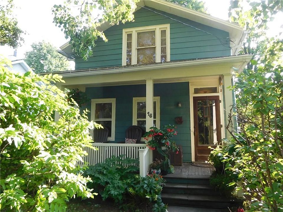 1st image of 18 Wood St